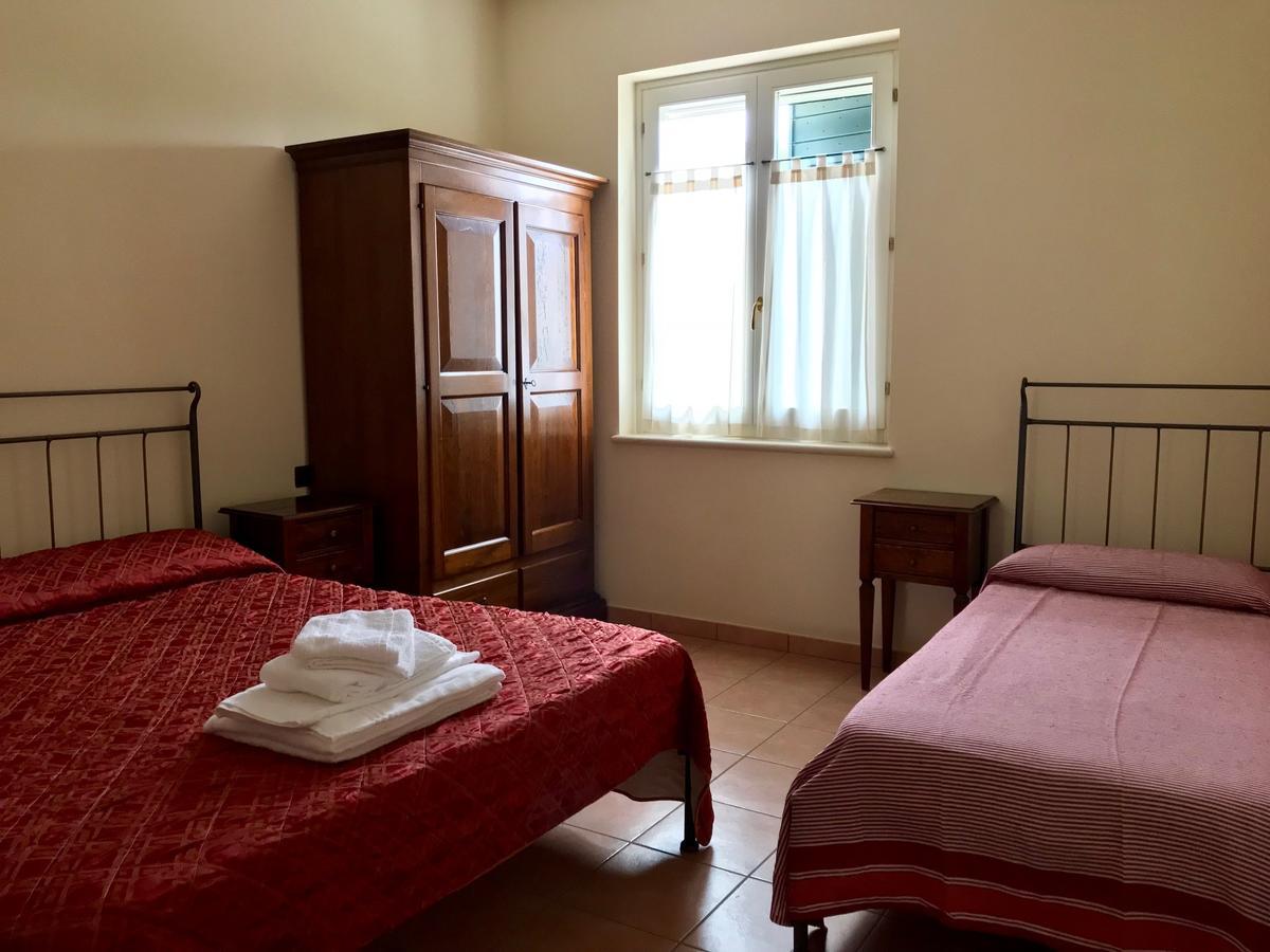 Agriturismo Corte Salandini Ponti sul Mincio Bagian luar foto