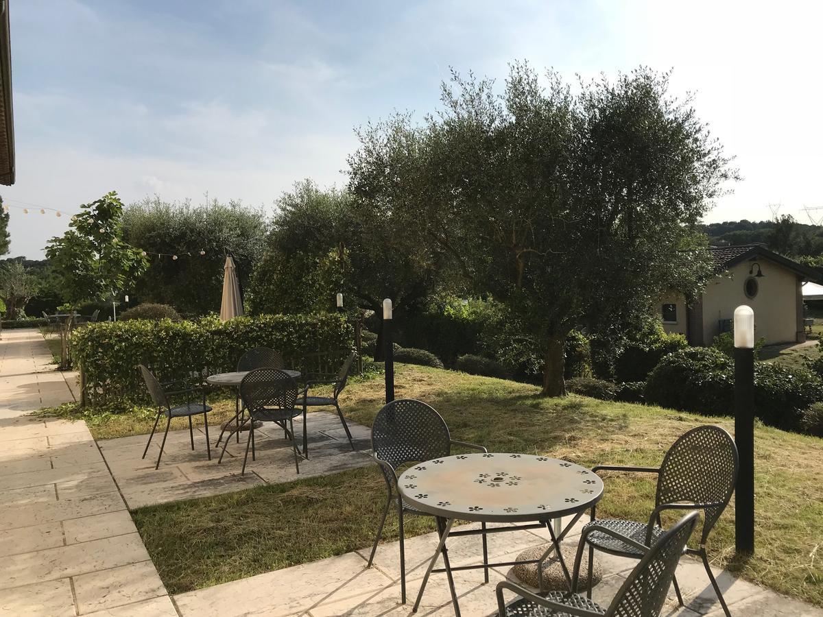 Agriturismo Corte Salandini Ponti sul Mincio Bagian luar foto