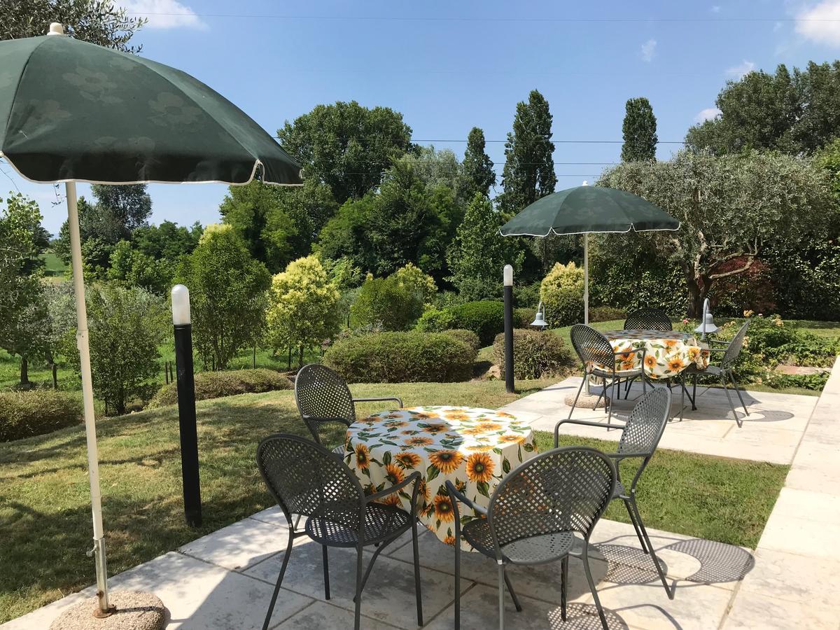 Agriturismo Corte Salandini Ponti sul Mincio Bagian luar foto
