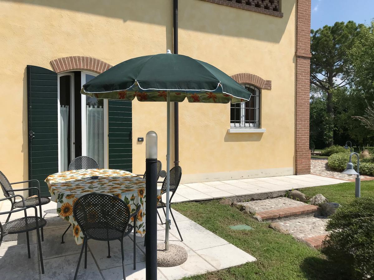 Agriturismo Corte Salandini Ponti sul Mincio Bagian luar foto
